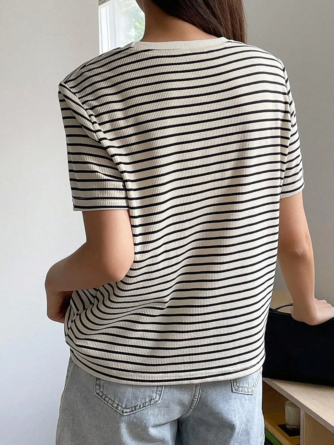 Floerns Women's Basic Mock Neck Short Sleeve Solid Rib Knit Tops Tee Shirts