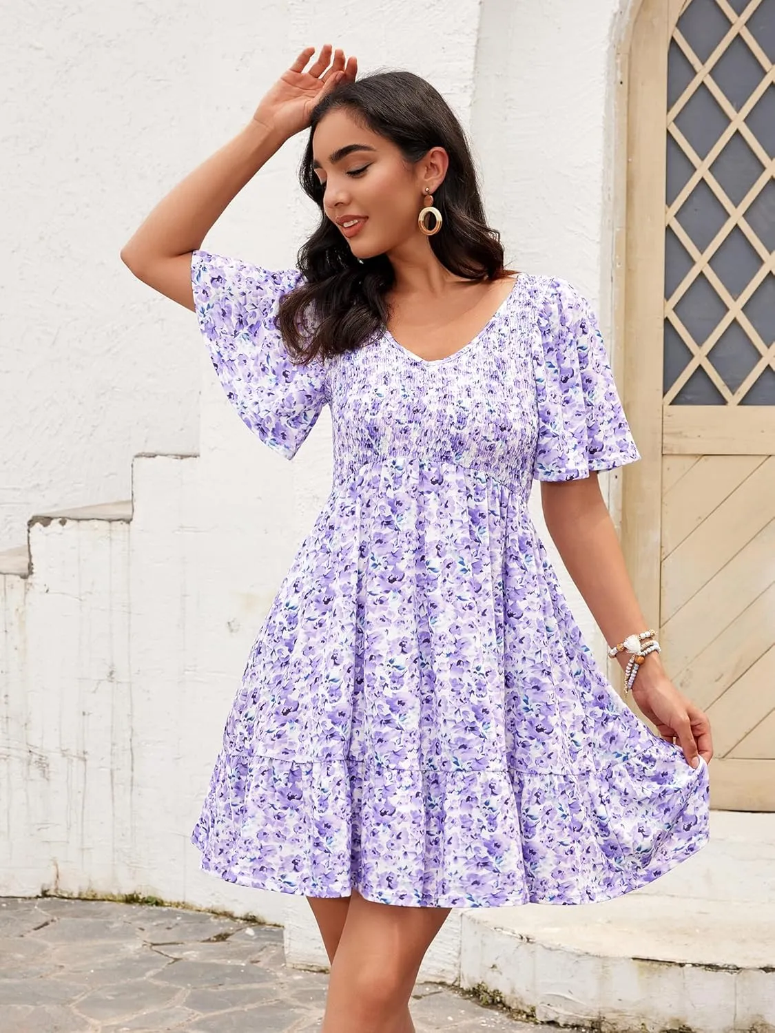 Womens Cute Floral Smocked V Neck Flutter Sleeve Sundress with Pockets Casual Spring Summer Dresses for Women 2025